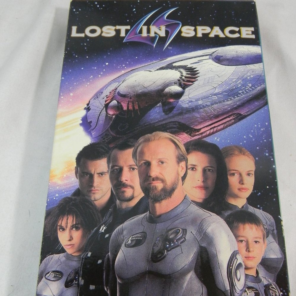 Lost In Space VHS Movie - Vintage 1998